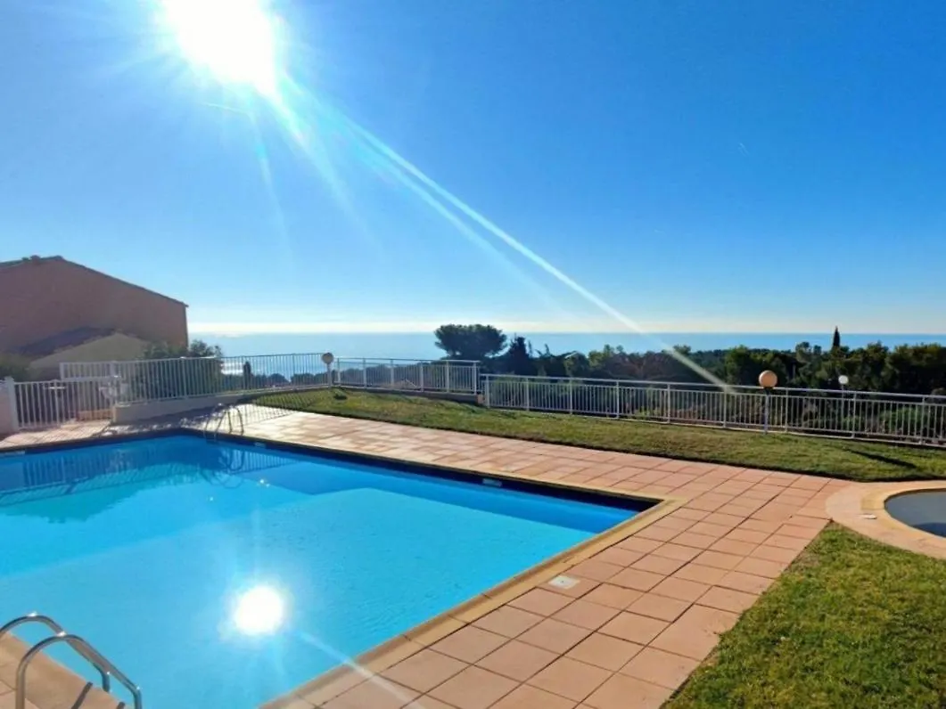 Les Cigales Bandolaises - Piscine - Terrasse vue mer - Parking privatif - Climatisation France